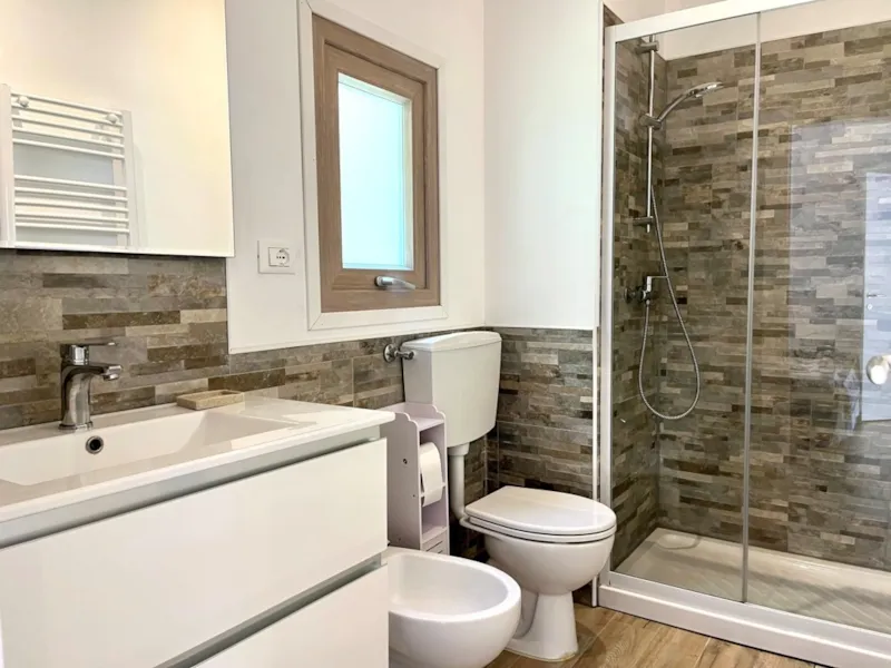 Bungalow 5 Pax Avec 2 Chambres Et Climatisation Besafe