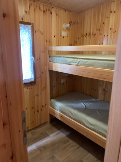 Chalet with two separated  bedrooms — 2