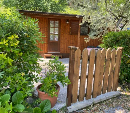 Chalet Avec Deux Chambres Doubles Séparées Besafe