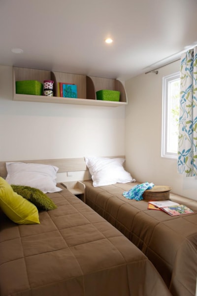 Standard Mobile Home 32m² (3 bedrooms) + terrace 10m² + TV — 6