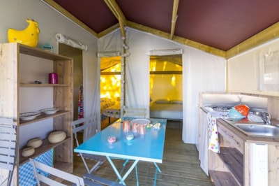 Freeflower Standard 28m² (2 bedrooms) + sheltered terrace 8m²- without toilet block without bathroom — 2