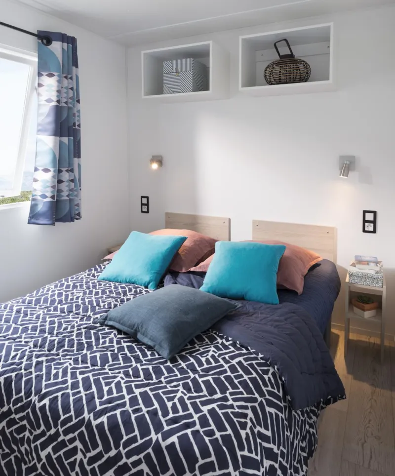 Mobil-Home Confort 25M² (2 Chambres) + Terrasse Semi-Couverte 10M² + Tv