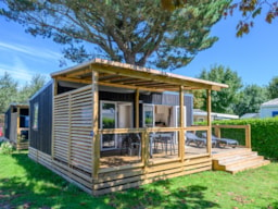 Mietunterkunft - Homeflower Premium 26,5M² (2 Schlafzimmer) + Klimaanlage + Halbüberdachte Terrasse + Tv + Bettwäsche + Handtüche - Flower Camping Cap Finistère