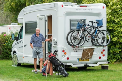 Confort Pitch - >110 m² - electricity 10 A - water - Water point - 1 vehicle — 3