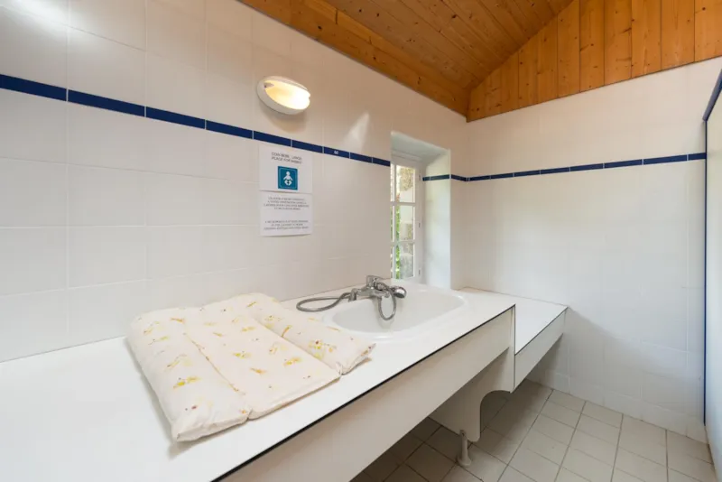 Emplacement Simple - Sans Électricité - 1 Véhicule