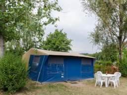 Location - Tente Zodiac 25M² 3 Chambres Sans Sanitaires - Camping Ile de la Comtesse