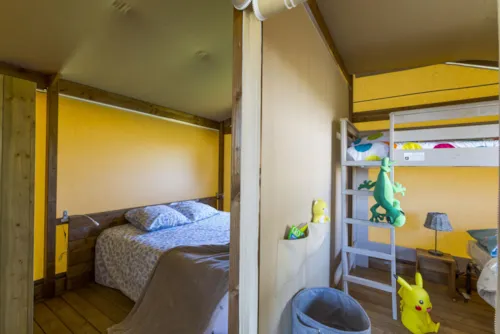 Location - Lodge Havana  27M² 2 Chambres 2020 - image n°8 - Camping Ile de la Comtesse
