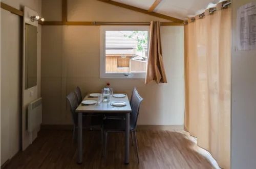 Location - Chalet Croisière Adapté Pmr 35M² 2 Chambres - image n°3 - Camping Ile de la Comtesse