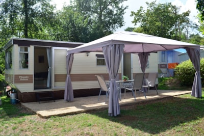 Vintage Mobile-home 2 Bedrooms (2 adults + 2 children)