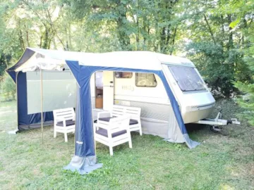 Huuraccommodatie(s) - Caravane 2/3 Personnes - Camping Les Tourterelles