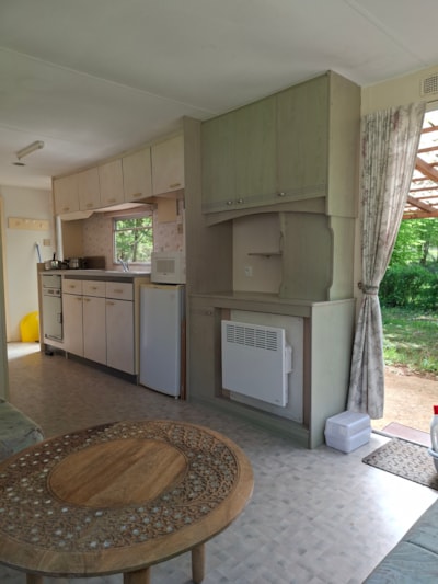 Vintage Mobile-home 2 Bedrooms (2 adults + 2 children)
