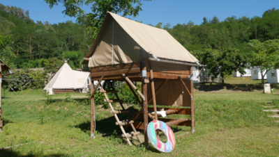 Standard bivouac on stilts - 1 bedroom