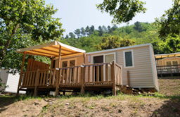 Huuraccommodatie(s) - Mobile-Home Confort 32M² - 3 Slaapkamer - Overdekt Terras - Tv - Airconditioning - Flower Camping Mas de Champel