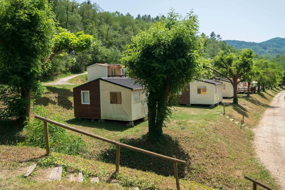 Location - Mobile-Home Toilé Tithome 21M² - Standard - 2 Chambres - Sans Sanitaire - Terrasse Toilée - Flower Camping Mas de Champel