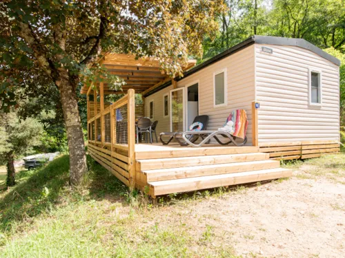 Accommodation - Mobile-Home 30M²- Premium - 2 Bedrooms - Covered Terrace - Clim + Tv + Sheets + Towels Included - image n°1 - Flower Camping Mas de Champel