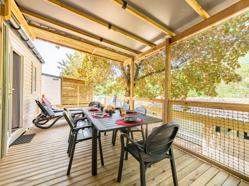 Mobile-Home Premium 32M² 3 Chambres - Terrasse Semi-Couverte - Clim + Tv + Draps + Serviettes Inclus