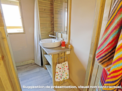 CosyFlower Premium 38m² - 2 bedrooms - Covered terrace - TV - sheets + towels included