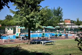 Stellplatz - Stellplatz Tiere Erlaubt - Club del Sole Bologna Easy Camping Village 