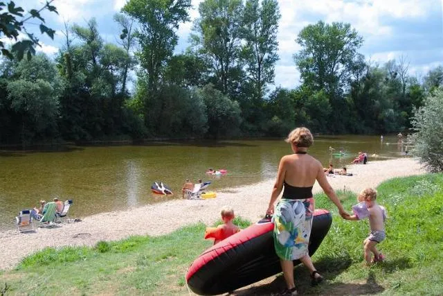 Camping Les Bords de Loue