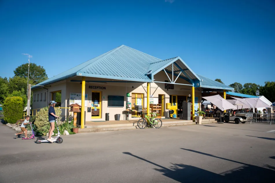 Camping Les Bords de Loue