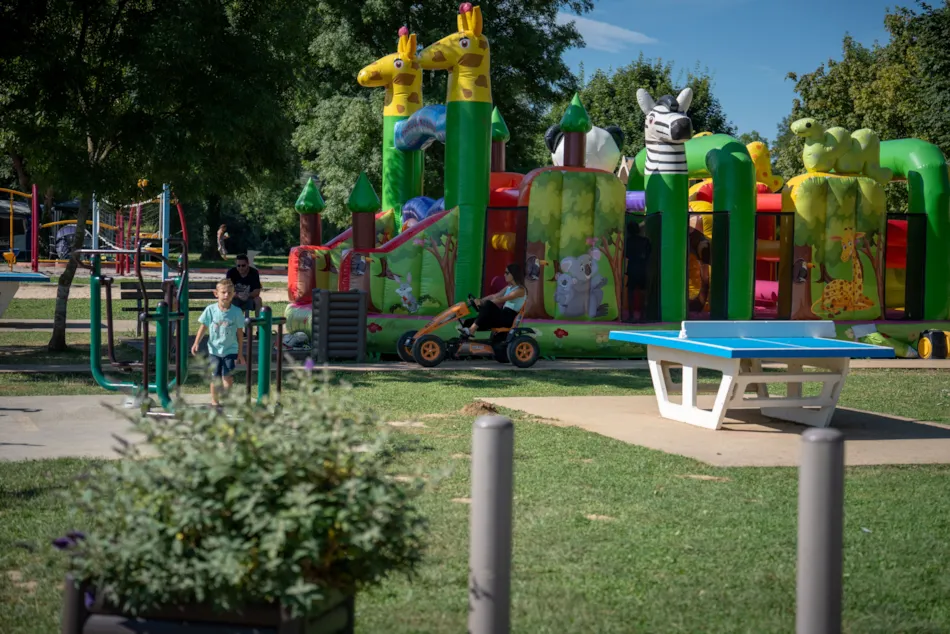 Camping Les Bords de Loue