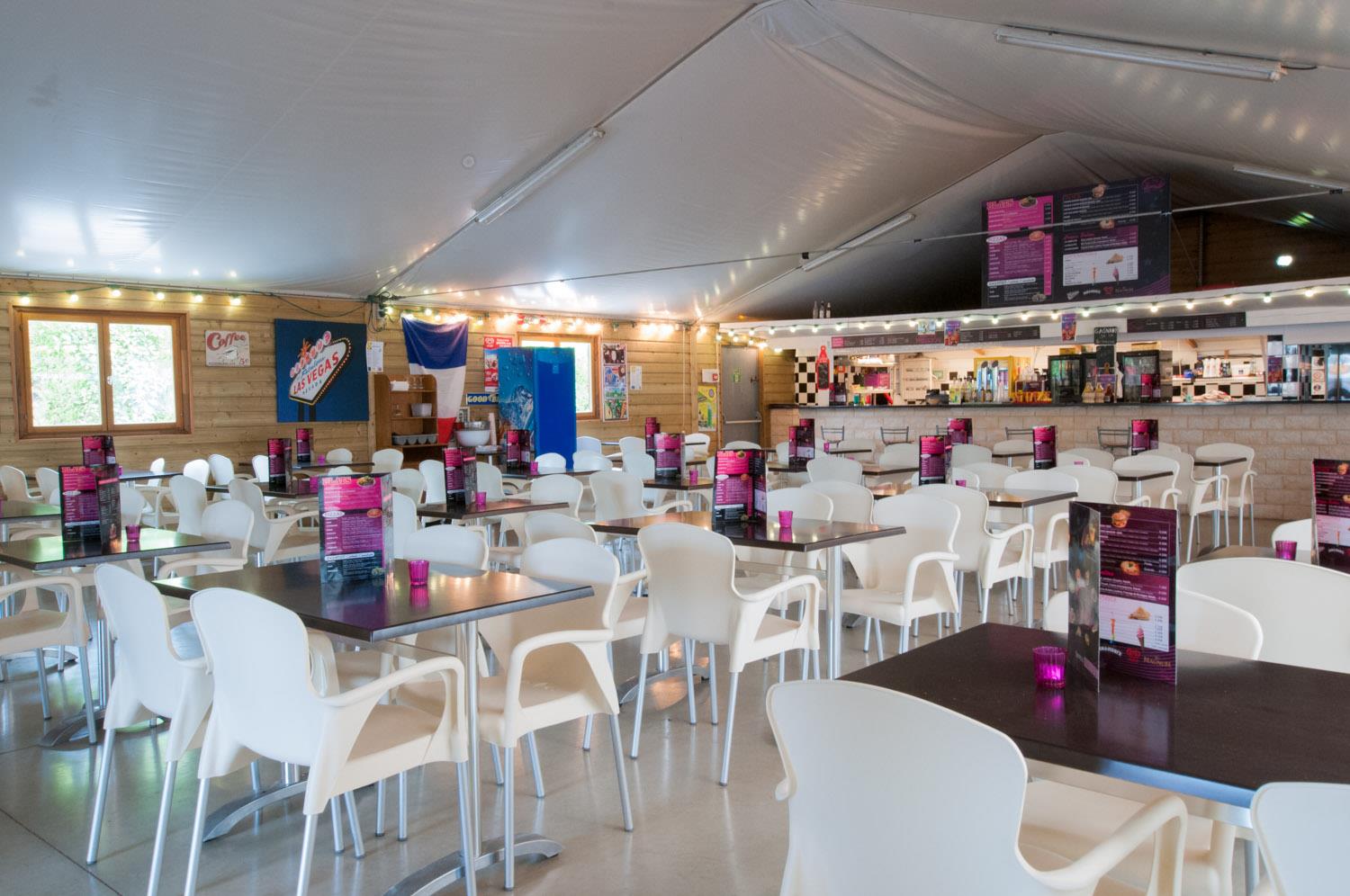 Capfun - Camping Le Village Parisien - Isla de Francia - Image n°10 Capfun - Camping Le Village Parisien - Isla de Francia - Image n°10
