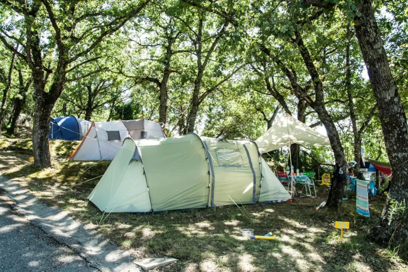 Emplacement Pour Grande Tente Et/Ou Avec Vue Sur Le Lac