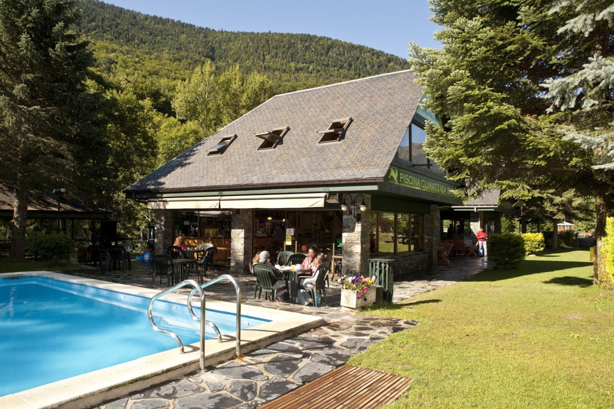 VERNEDA CAMPING MOUNTAIN RESORT