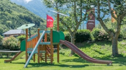 VERNEDA CAMPING MOUNTAIN RESORT - image n°7 - Roulottes