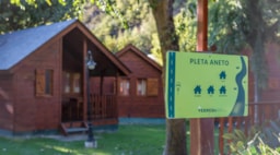 Alloggio - Bungalow Pleta Aneto - VERNEDA CAMPING MOUNTAIN RESORT