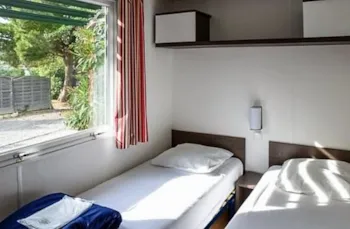 Mietunterkunft - Mobilheim Habana Clim Tv - 23M² - 2 Zimmer - Capfun - Camping La Nautique