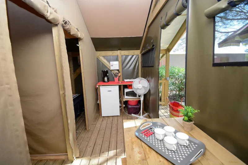 Cabane Quatro - 18M² - Insolites