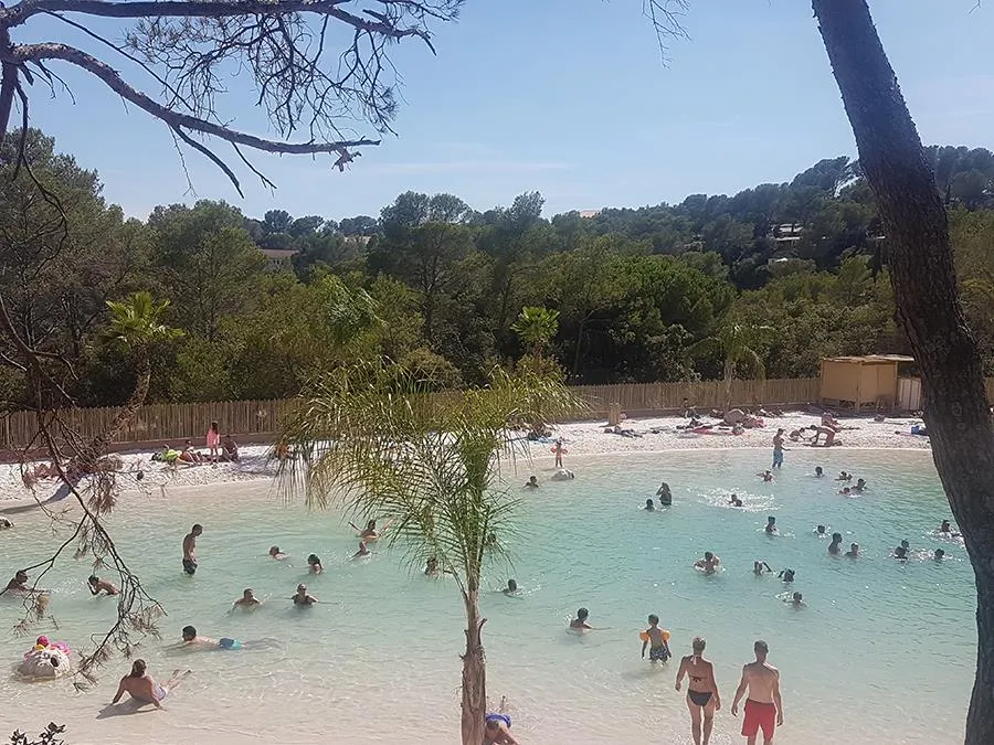 CAMPING LA PIERRE VERTE