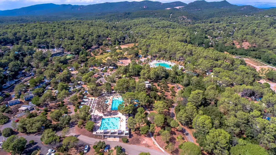 CAMPING LA PIERRE VERTE