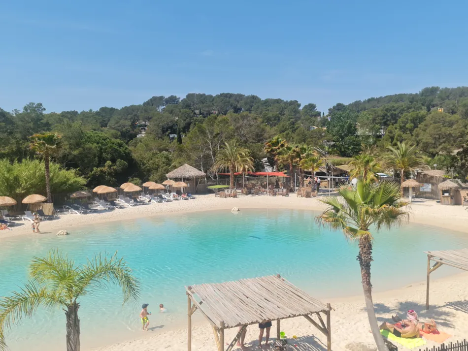 CAMPING LA PIERRE VERTE