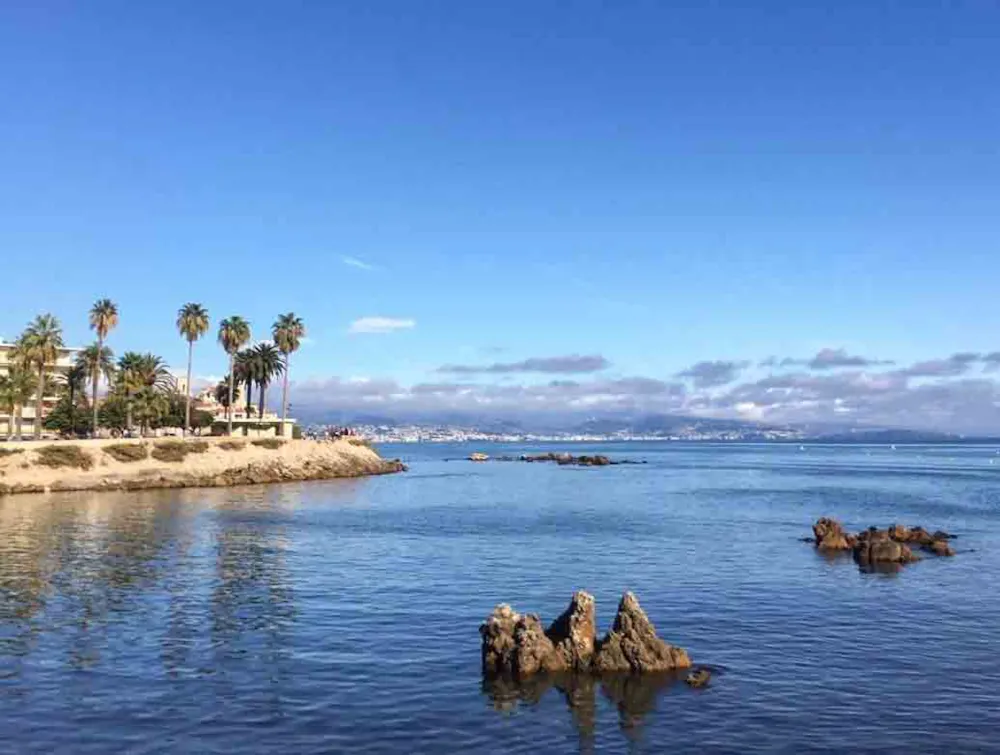 CAMPING LA PIERRE VERTE