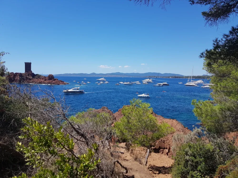 CAMPING LA PIERRE VERTE