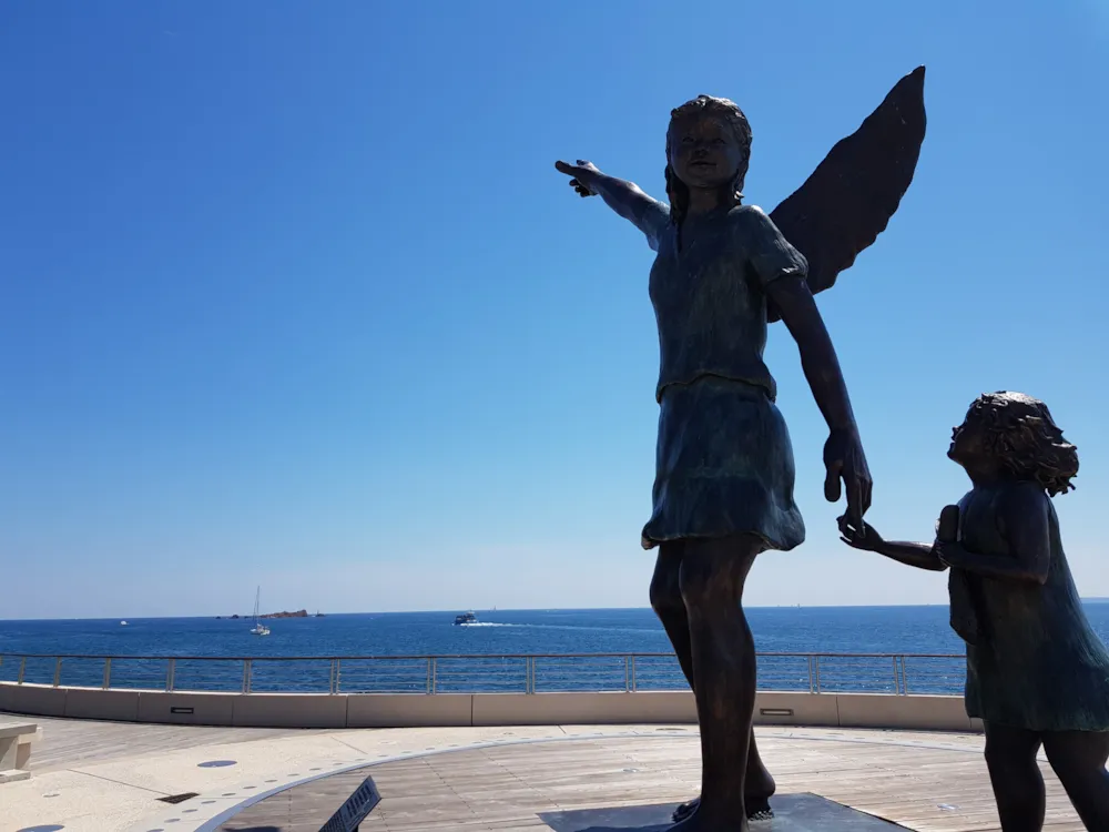 CAMPING LA PIERRE VERTE