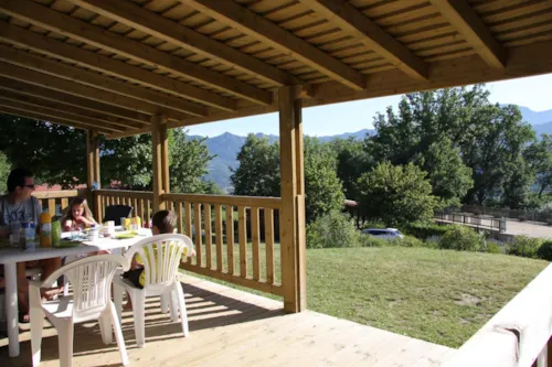 Accommodation - Chalet Pomerolle 2 Bedrooms (Air-Conditioning) **** - Quartier Bellevue - image n°2 - YELLOH! VILLAGE - LE COUSPEAU