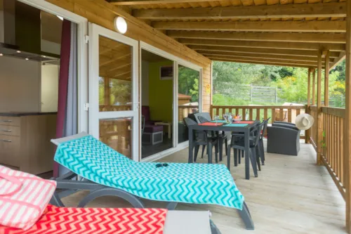 Accommodation - Chalet Pomerolle 2 Bedrooms (Air-Conditioning) **** - Quartier Bellevue - image n°5 - YELLOH! VILLAGE - LE COUSPEAU