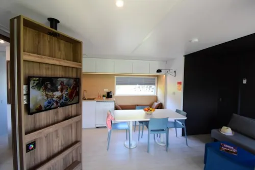 Huuraccommodatie(s) - Cottage Taos Pradou 2 Slaapkamers 2 Badkamers Premium Airconditioning + Spa - image n°4 - YELLOH! VILLAGE - LE COUSPEAU