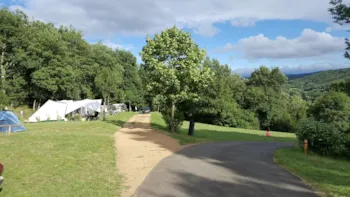 Stellplatz - Stellplatz Ohne Elektrizität - Camping Le Viginet
