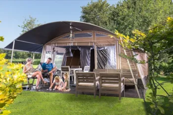 Mietunterkunft - Zelten (Country Camp (Lodge) - Château Camping La Grange Fort