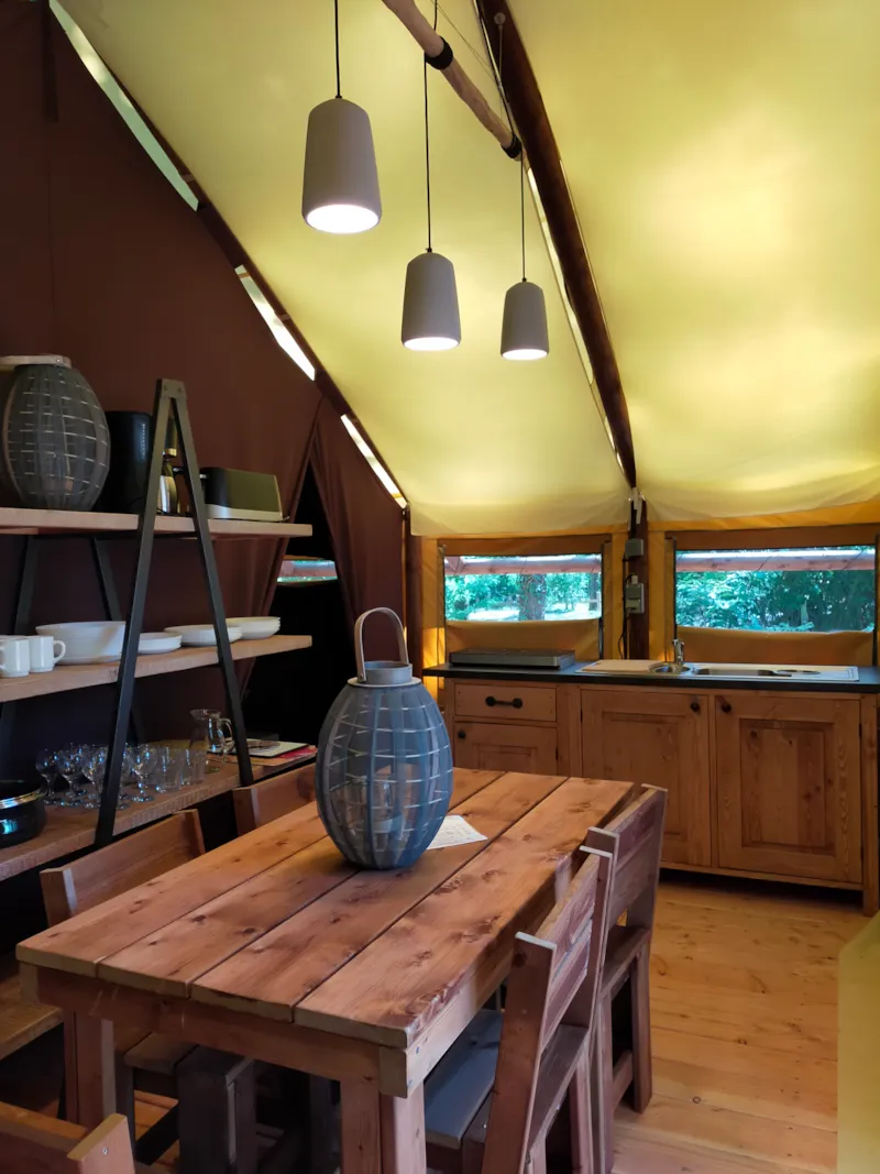 Lodge Canadienne - 2 Chambres - Sans Sanitaires