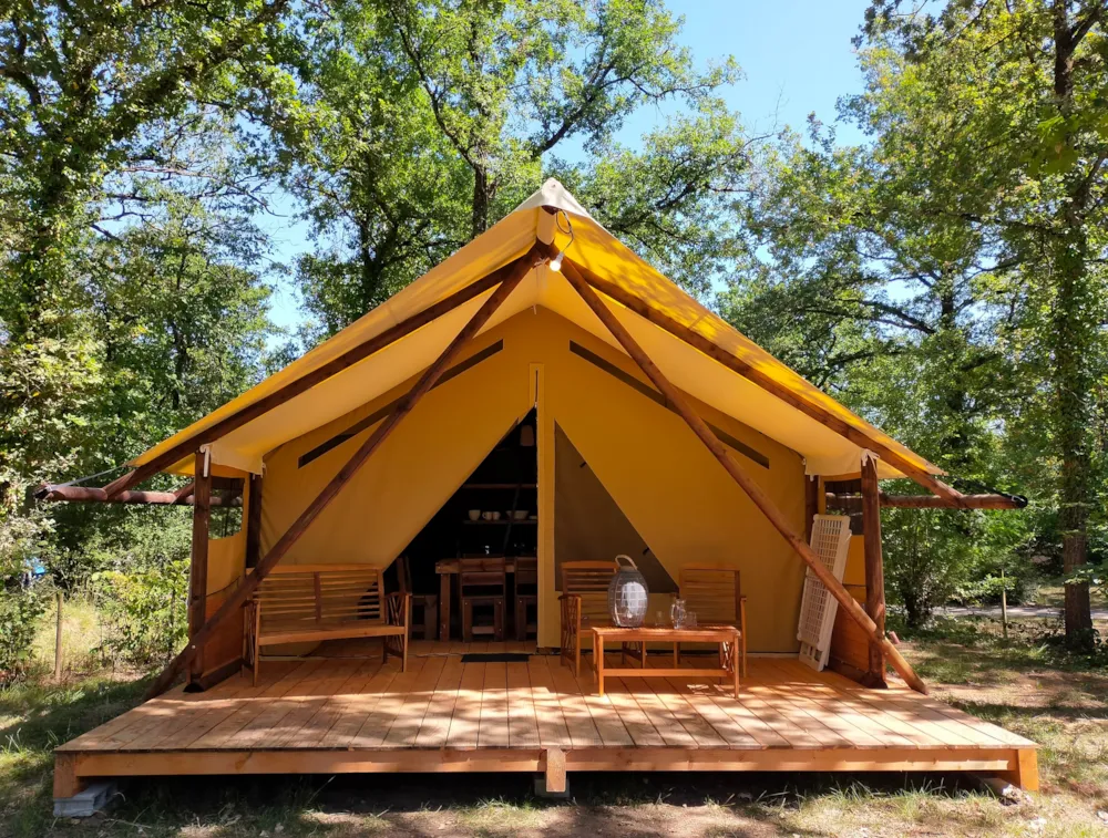 Location - Lodge Canadienne - 2 Chambres - Sans Sanitaires - Castel Camping Parc de Fierbois