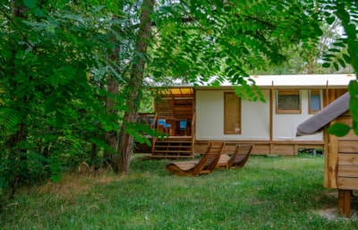 Lake Lodge- 2 bedrooms - 1 bathroom + 1 mini tent