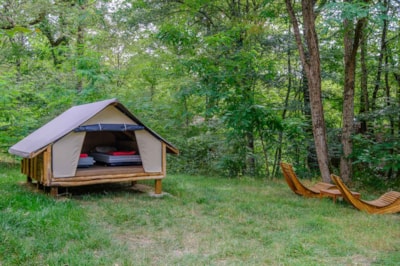 Lake Lodge- 2 bedrooms - 1 bathroom + 1 mini tent