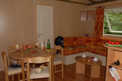 Chalet - 3 bedrooms - 2 bathrooms - Avantage