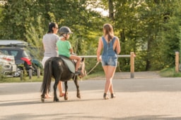 Castel Camping Parc de Fierbois - image n°57 - Roulottes