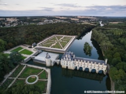 Castel Camping Parc de Fierbois - image n°70 - Roulottes